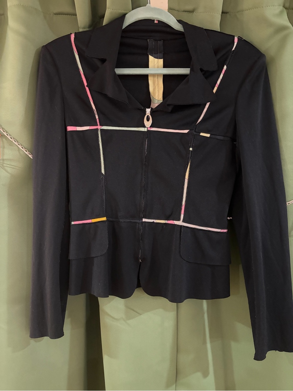 Emilio Pucci Black Blazer size 6 zip front